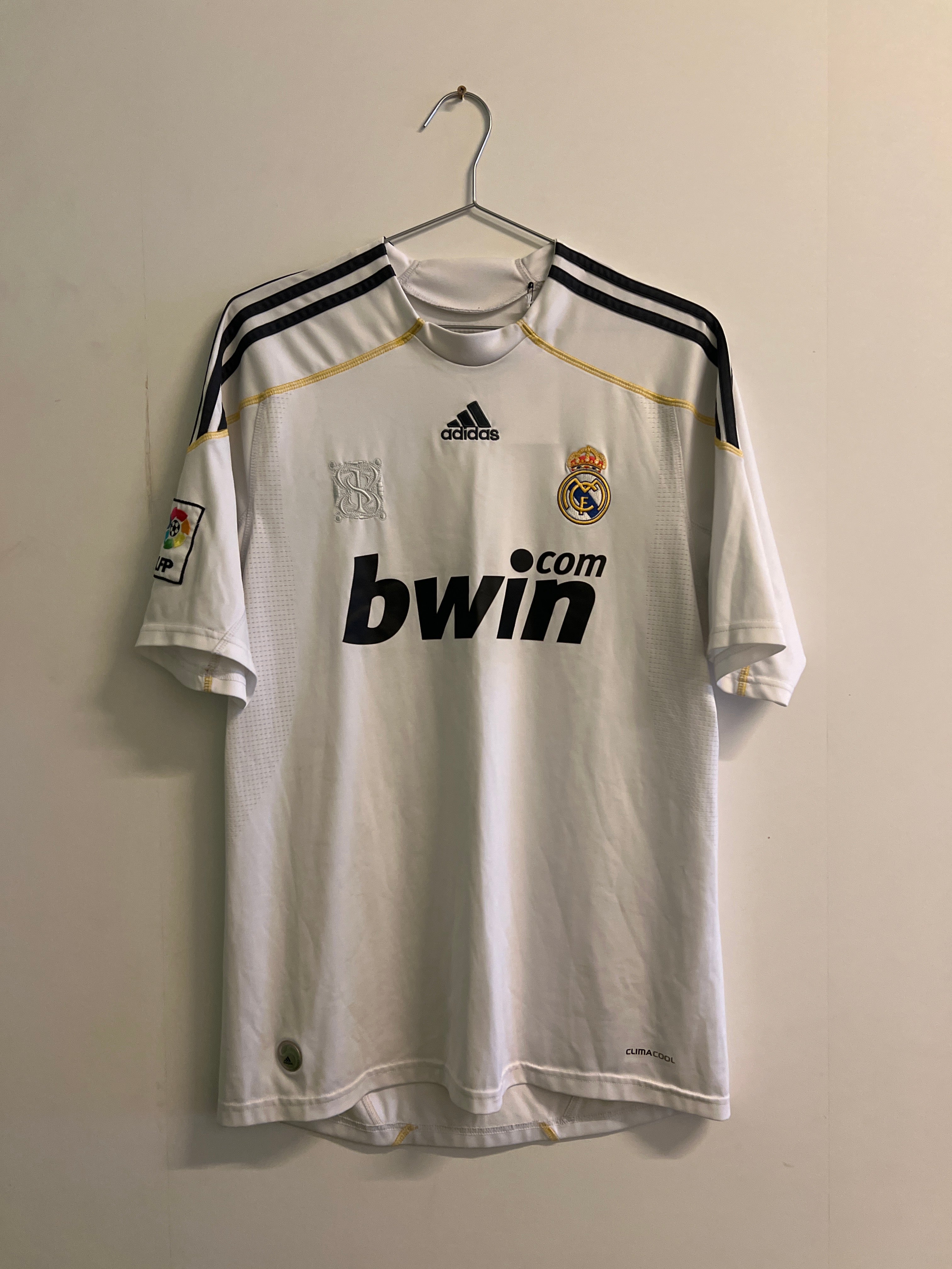 Real Madrid 2009/10 hjemme #20 Higuain (M)