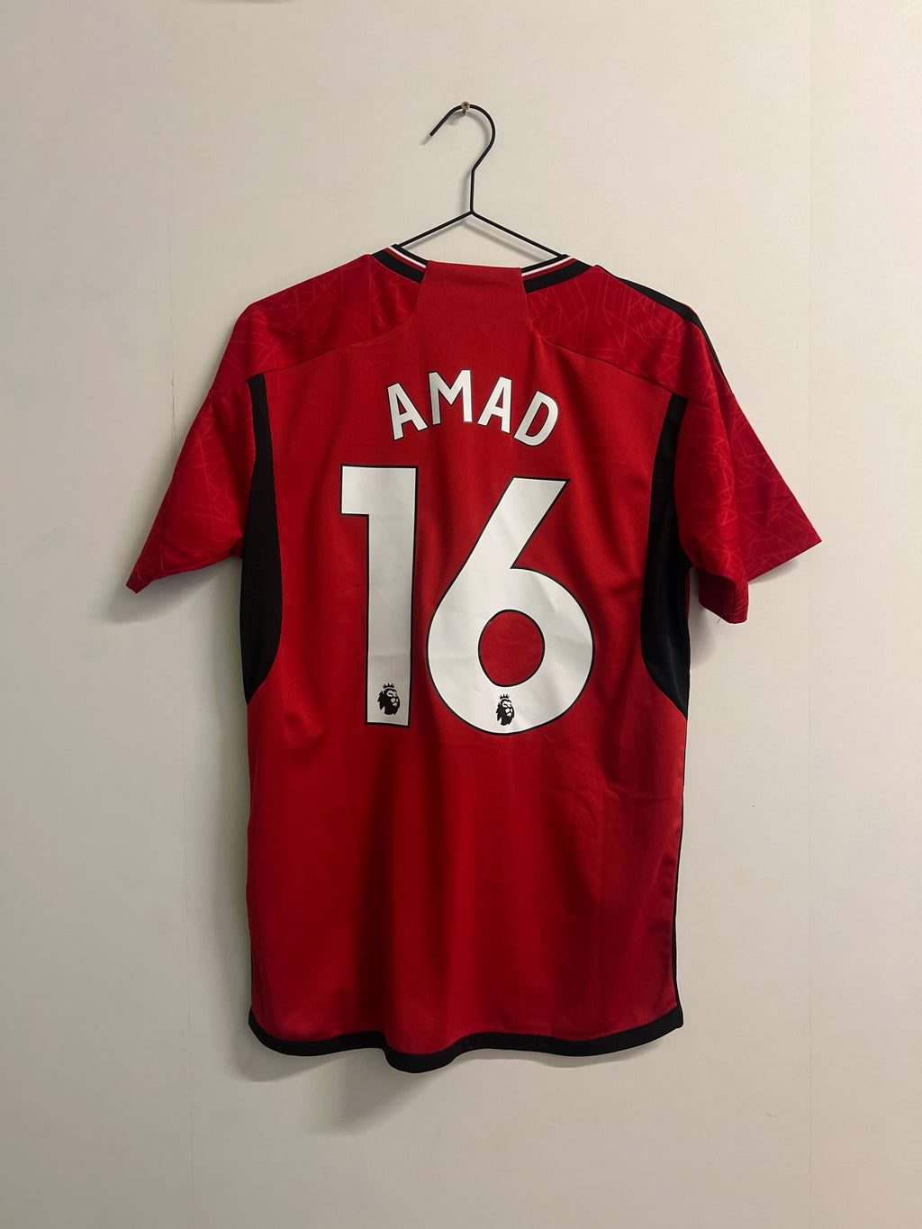 Man Utd 2024/25 hjemme #16 Amad (S)