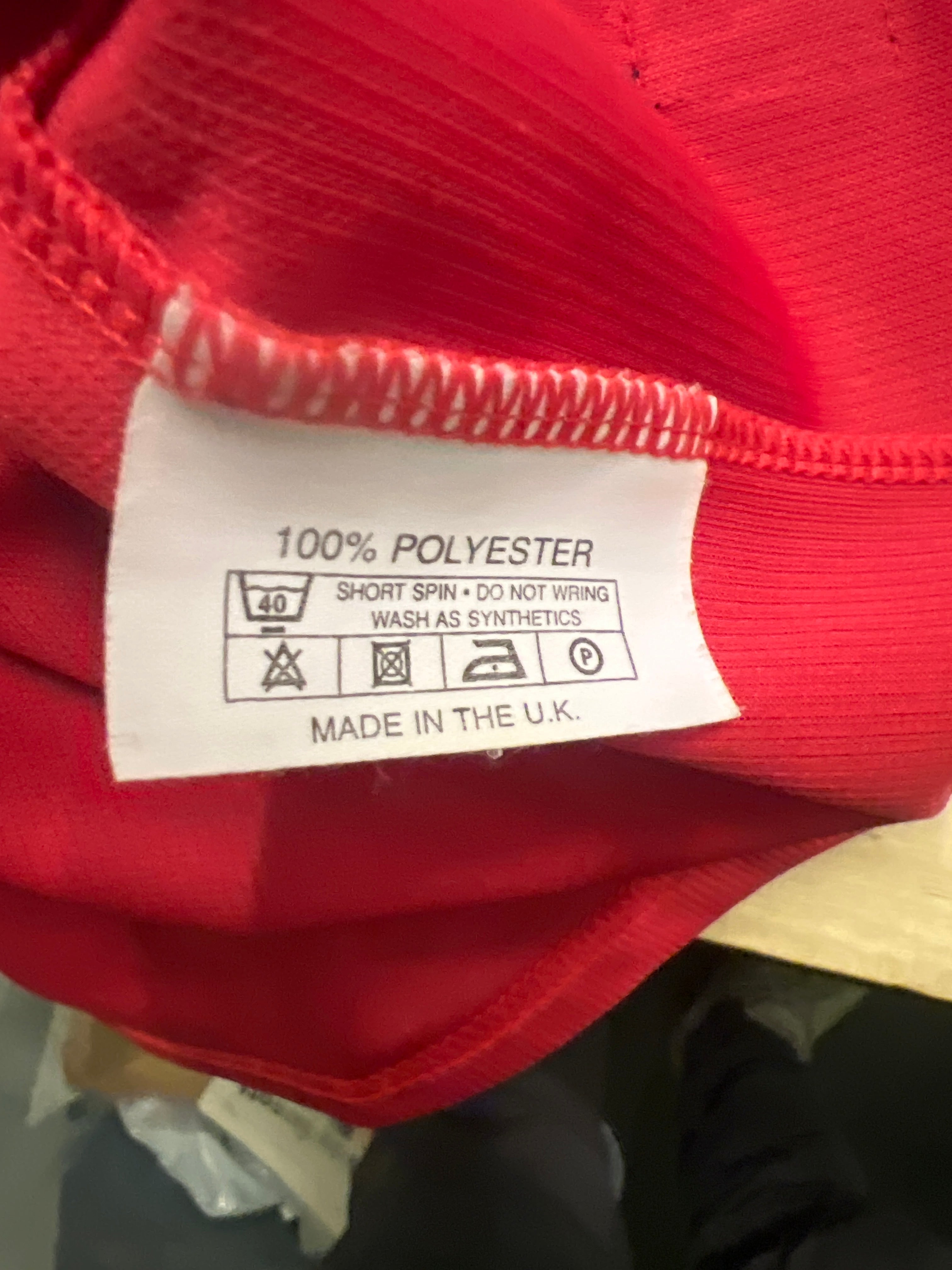 Barnsley 1997/98 hjemme (L)