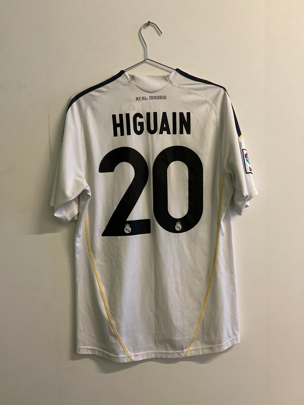 Real Madrid 2009/10 hjemme #20 Higuain (M)