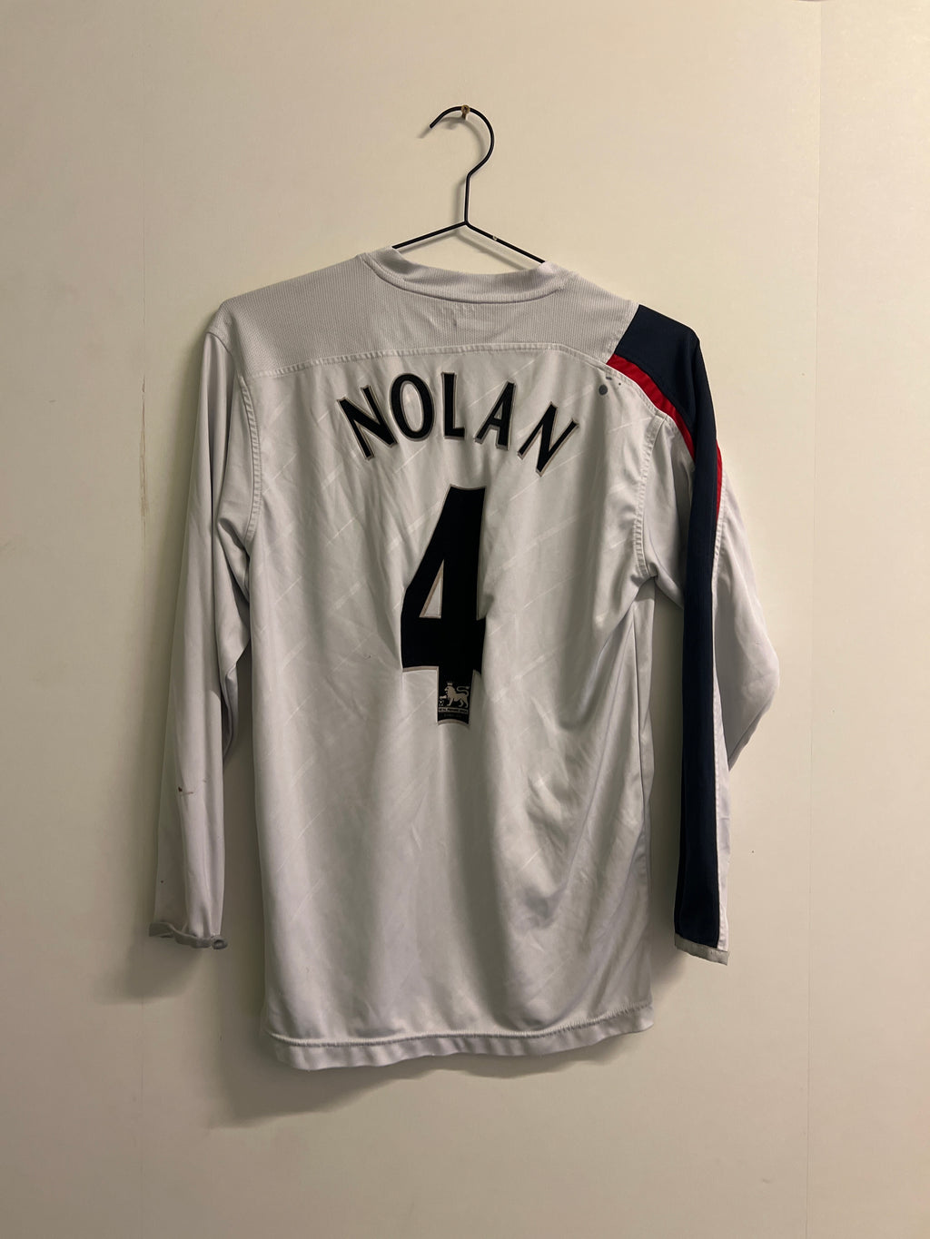 Bolton 2006/07 hjemme #4 Nolan (S)