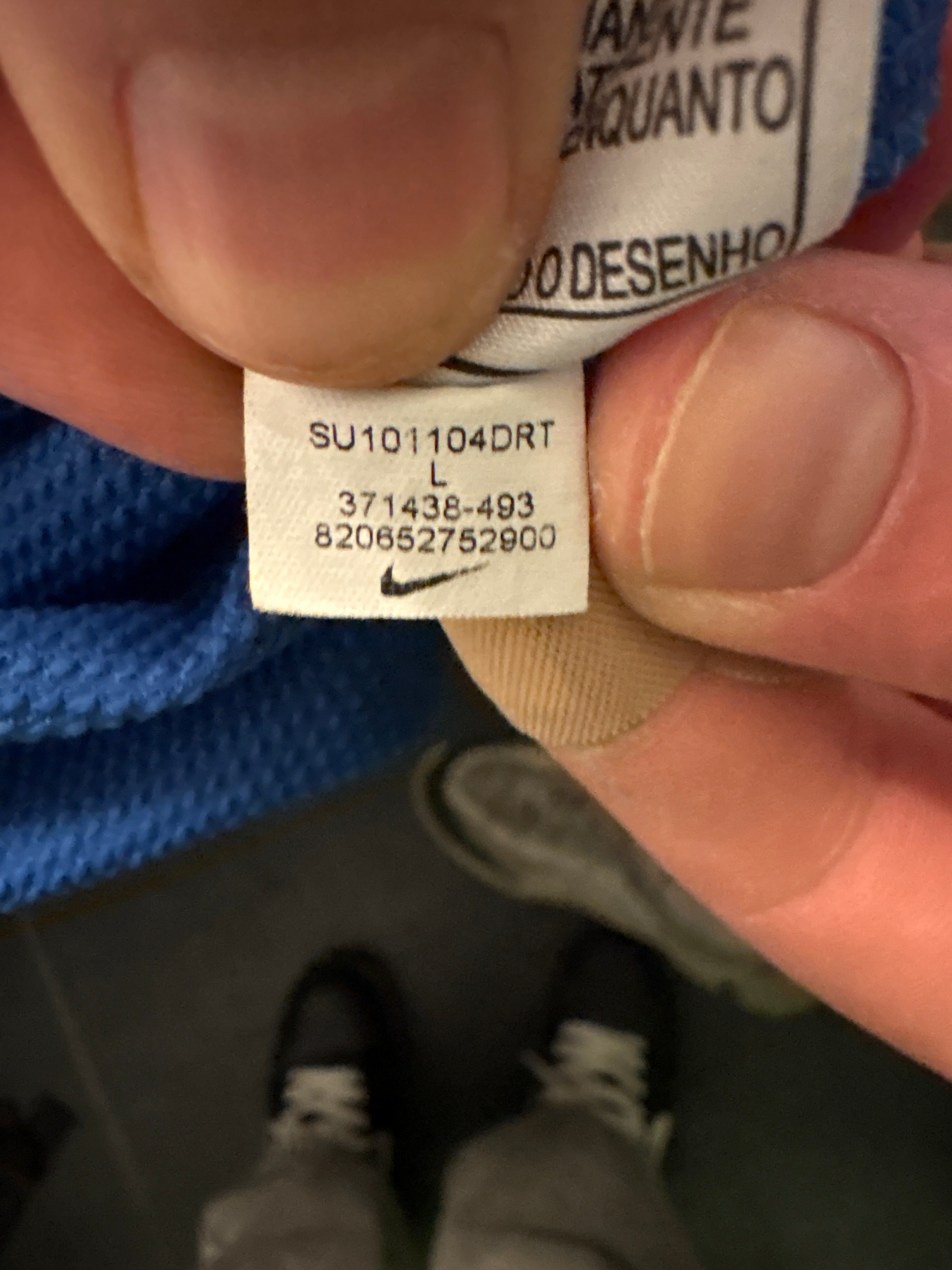 Brasil 2010 borte #10 Kaká (L)