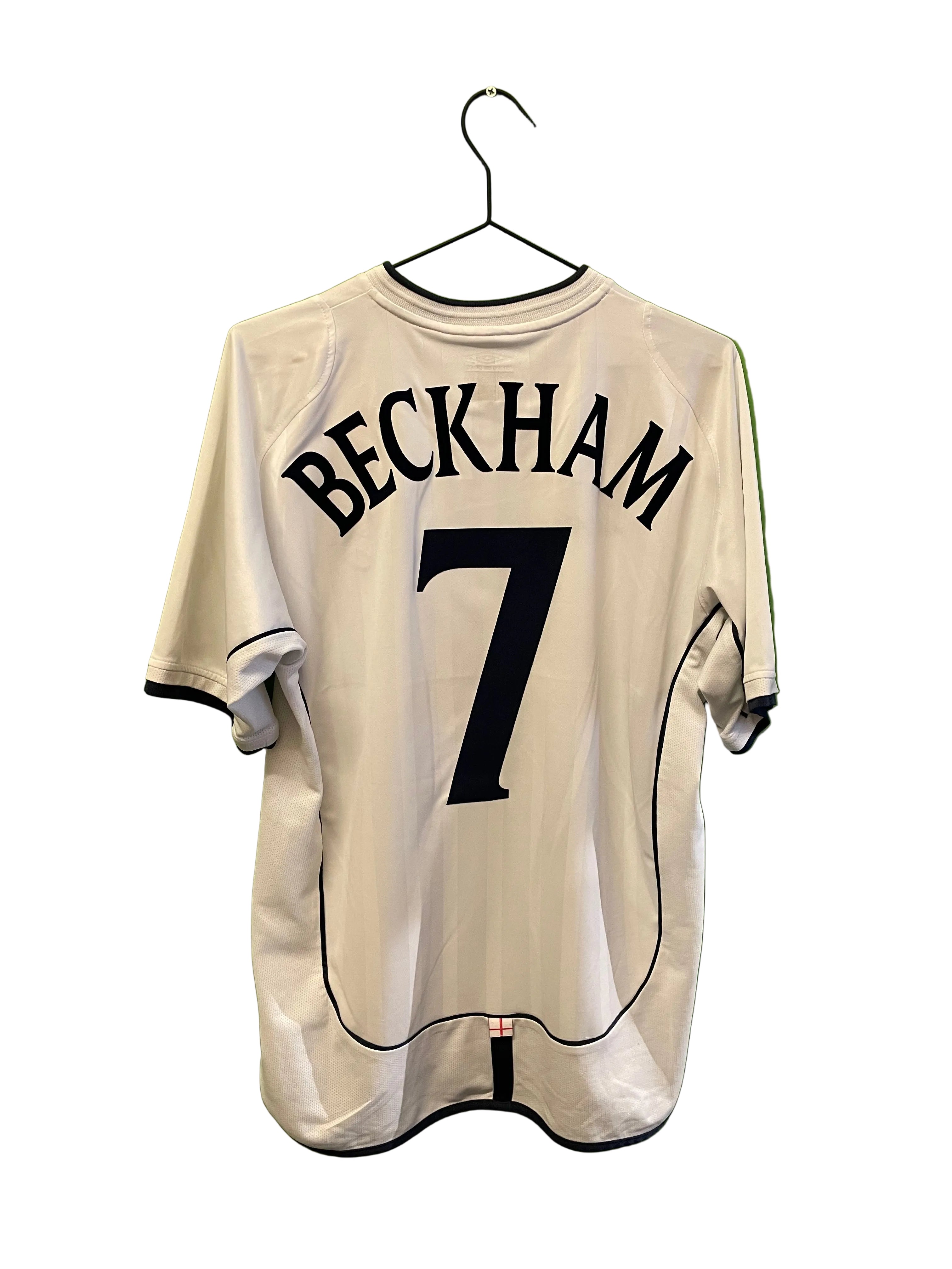 England 2002 #7 Beckham (L)