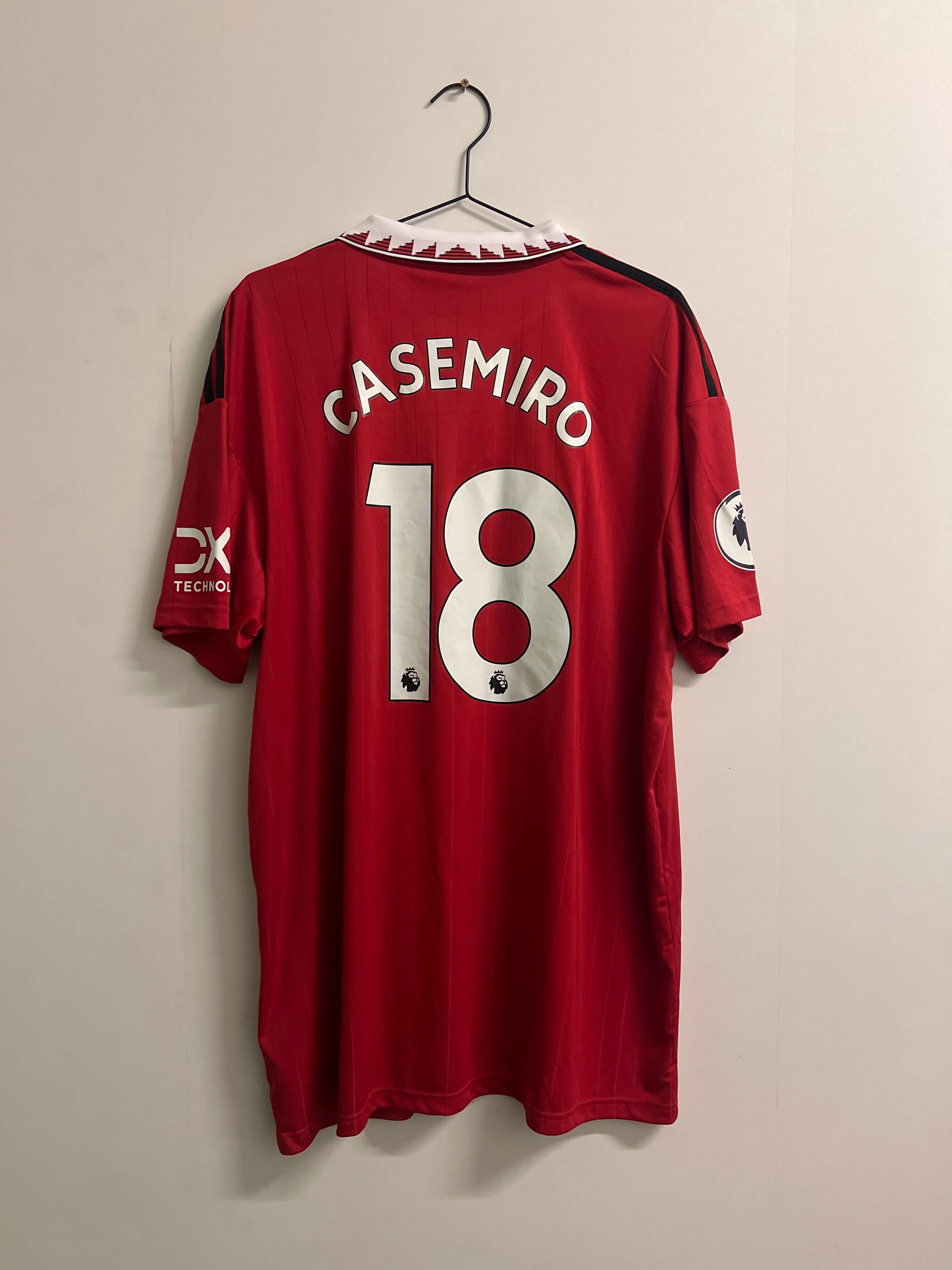 Man Utd 2022/23 hjemme #18 Casemiro (XXL)
