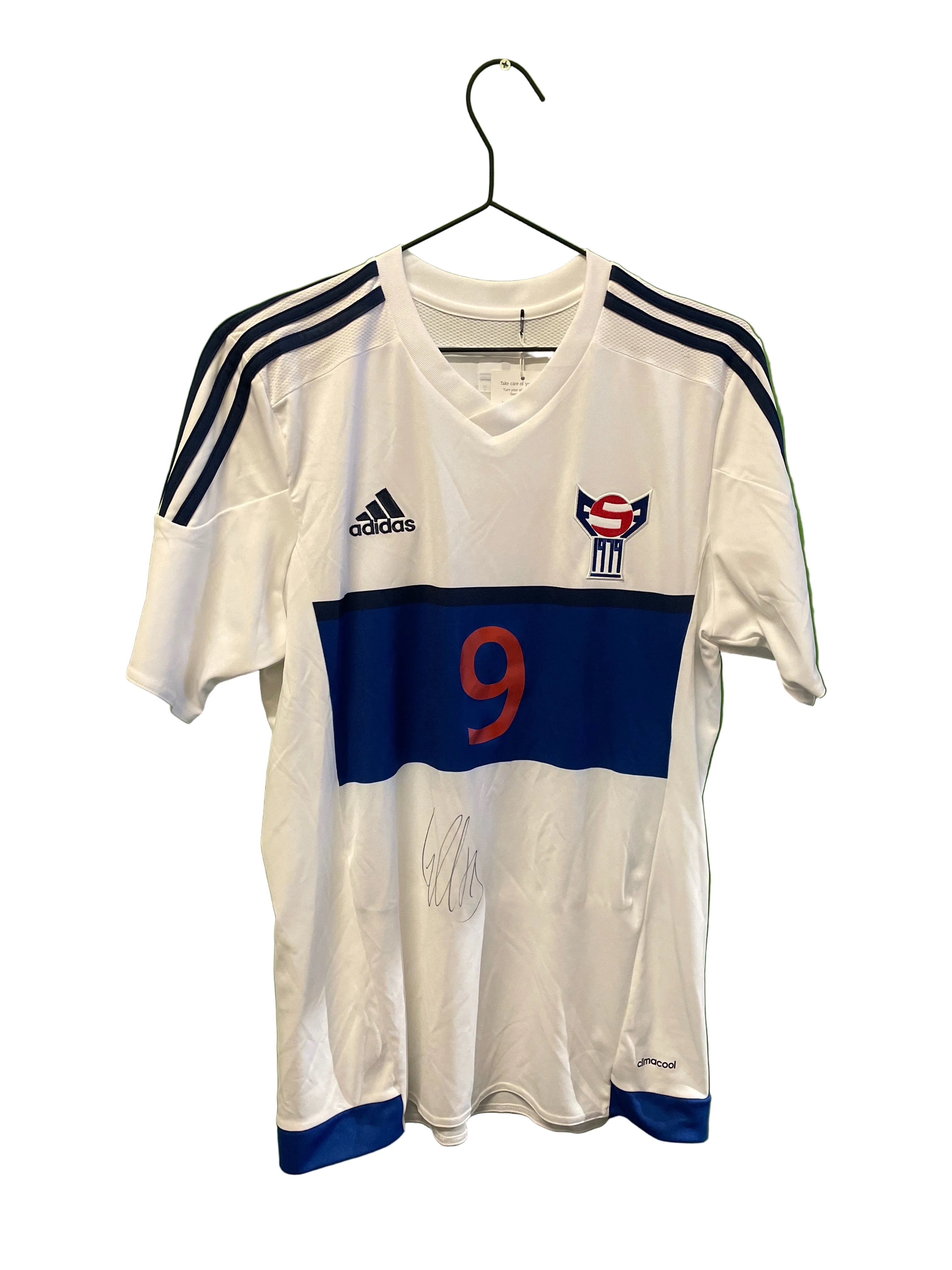 Færøyene 2013 #9 Rolantsson (M) Kampbrukt og signert