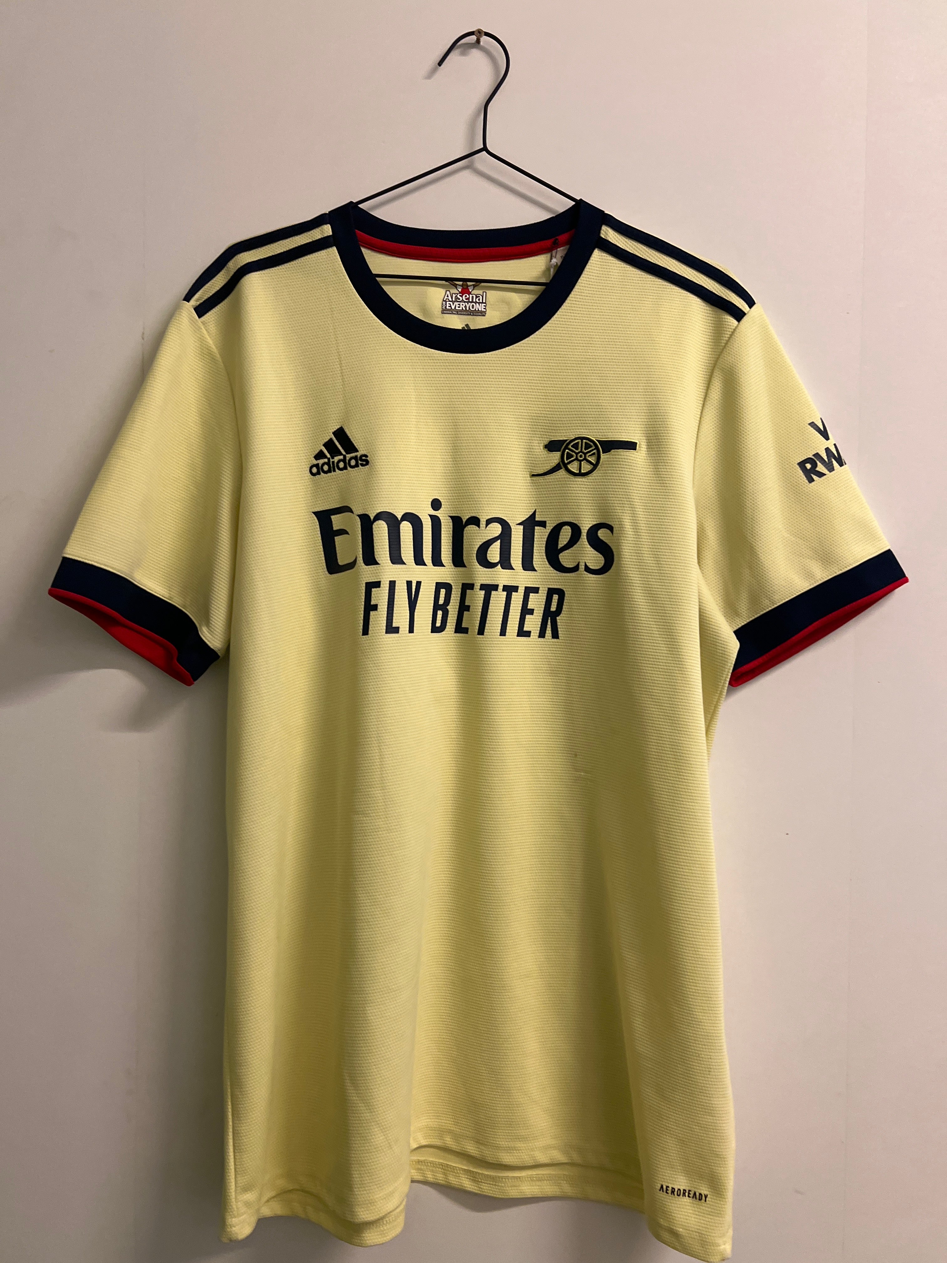 Arsenal 2021/22 borte #8 Ødegaard (XL)