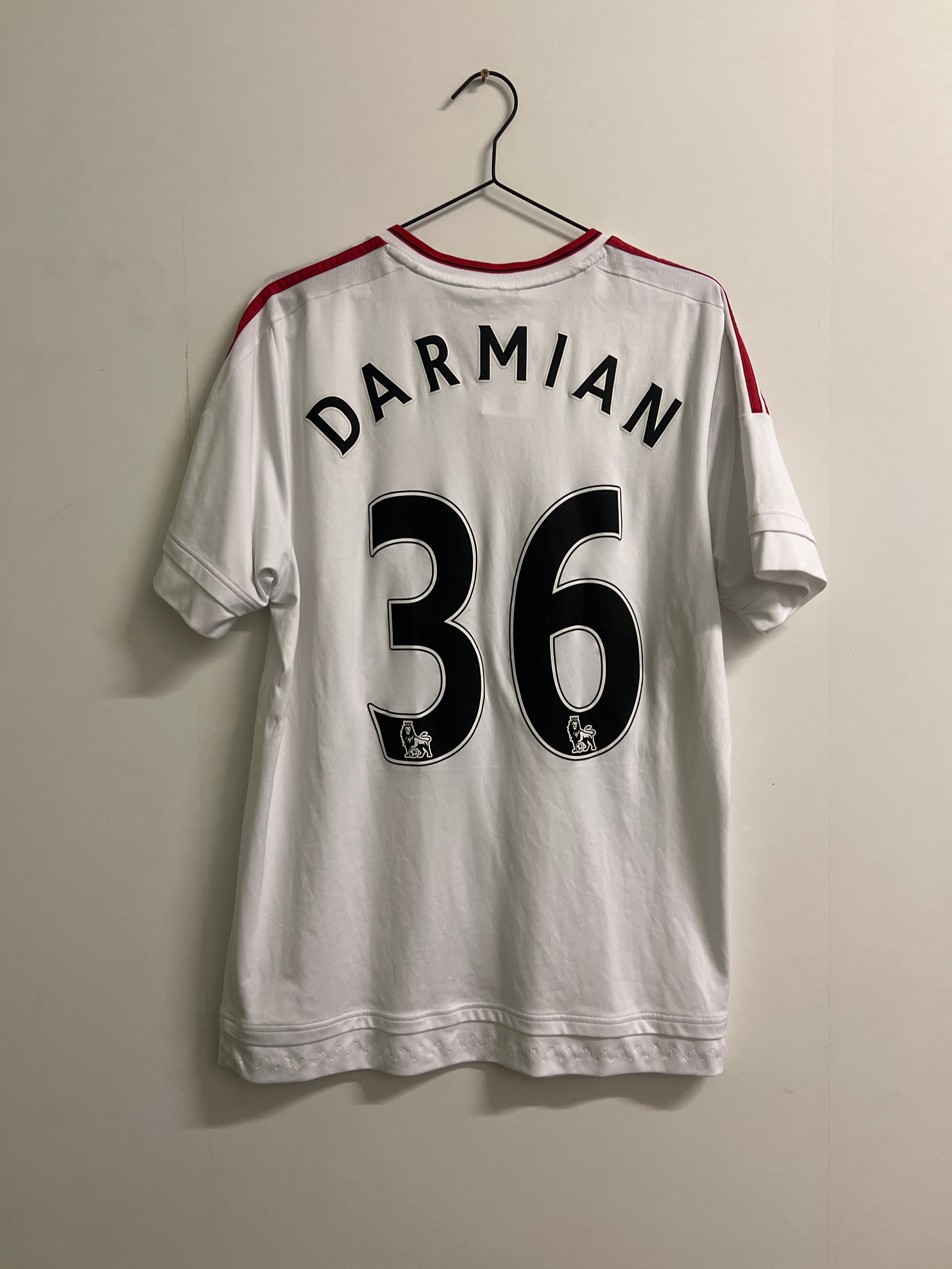 Man Utd 2015/16 borte #36 Darmian (L)