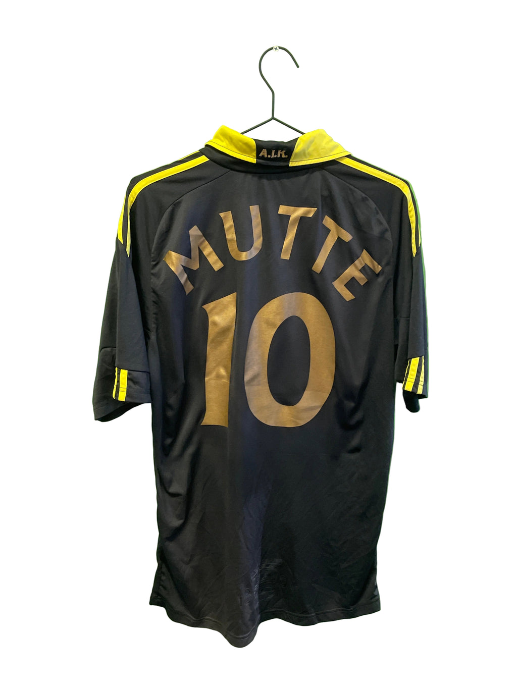 AIK hjemme 2010/11 #10 Mutte (L)
