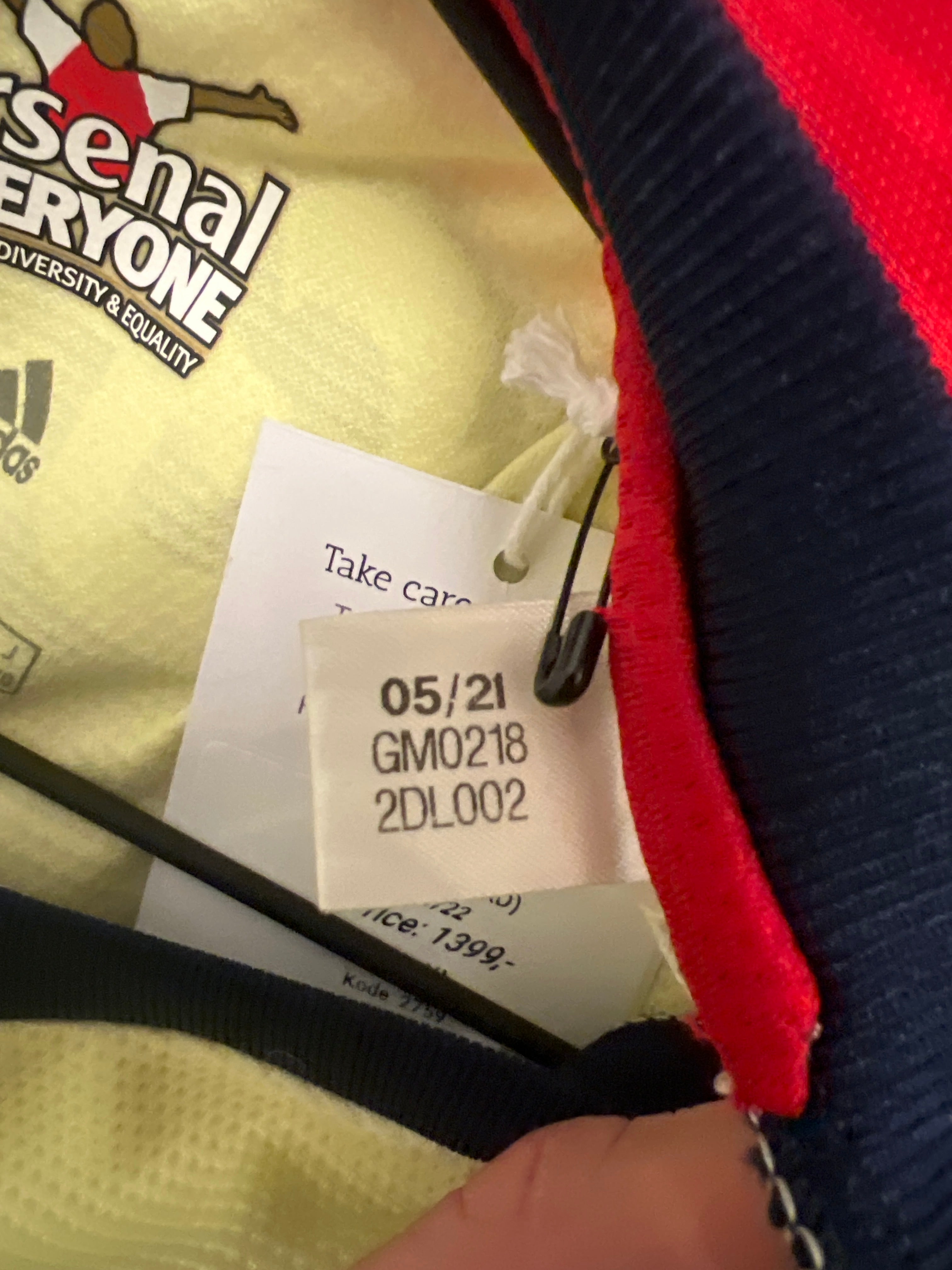 Arsenal 2021/22 borte #8 Ødegaard (XL)