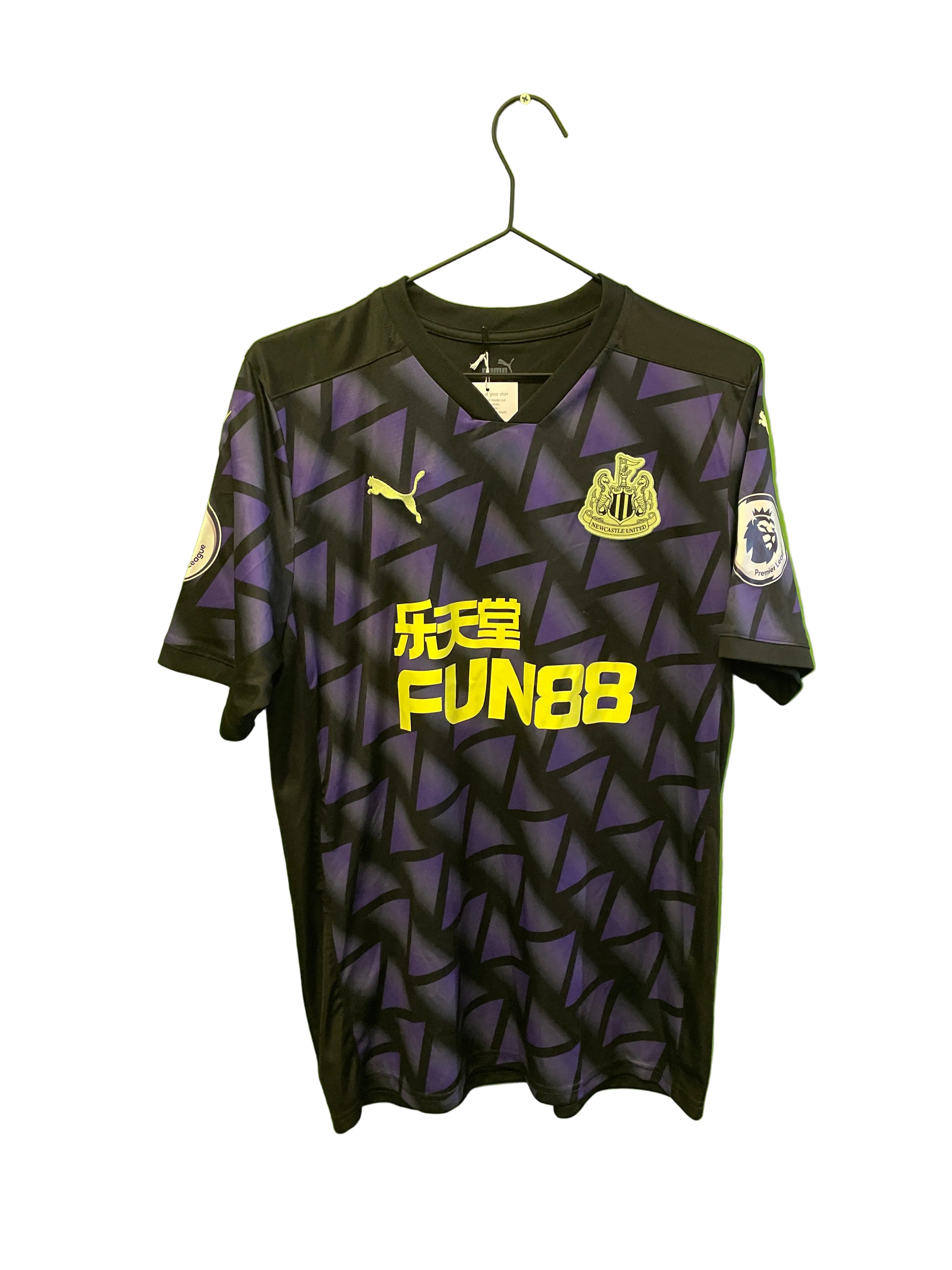 Newcastle 2020/21 #10 Saint-Maximim (L)