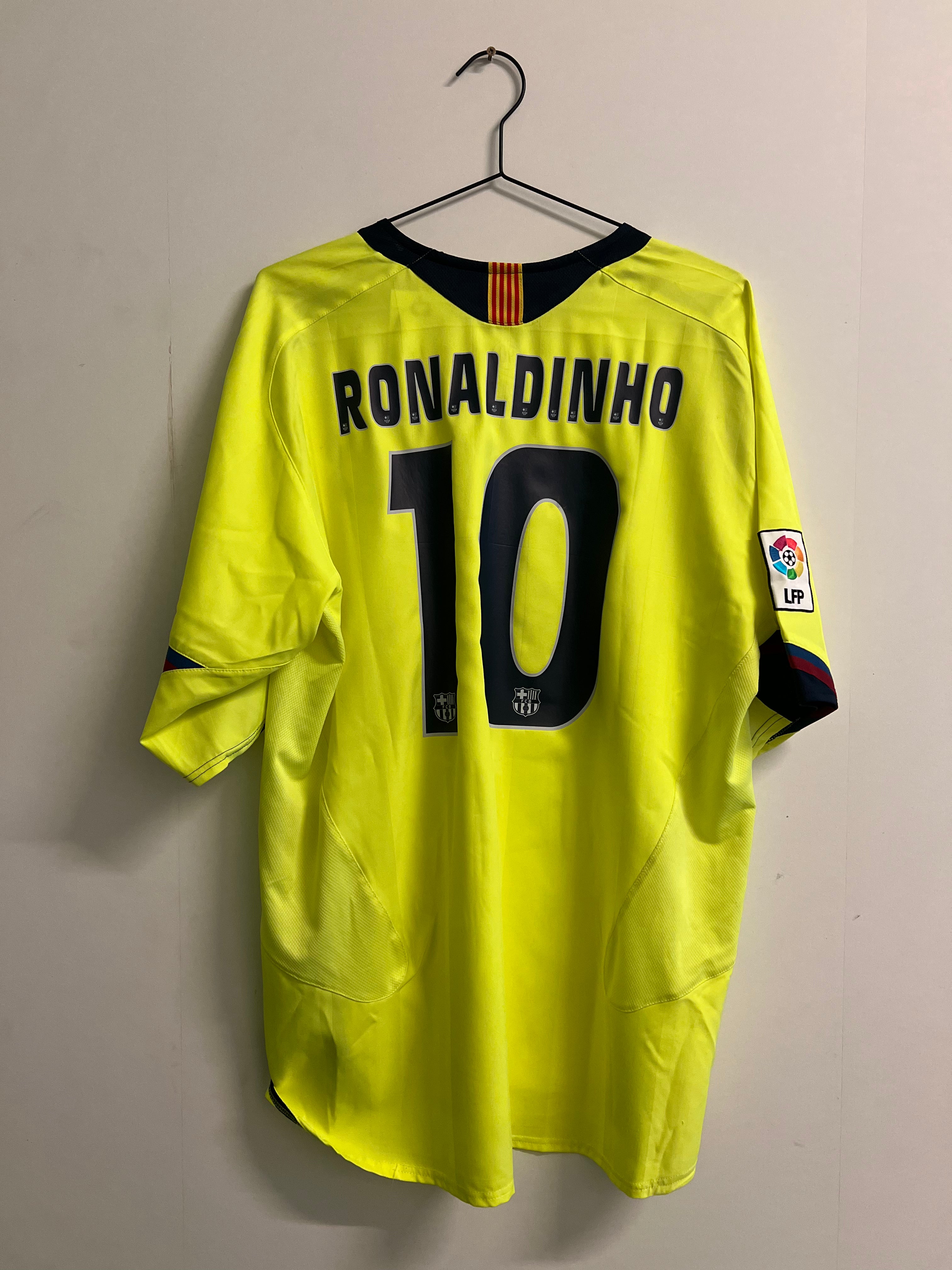 Barcelona 2005/06 borte #10 Ronaldinho (XL)