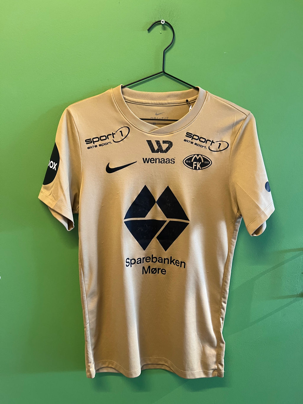 Molde gulldrakt 2019 (S)