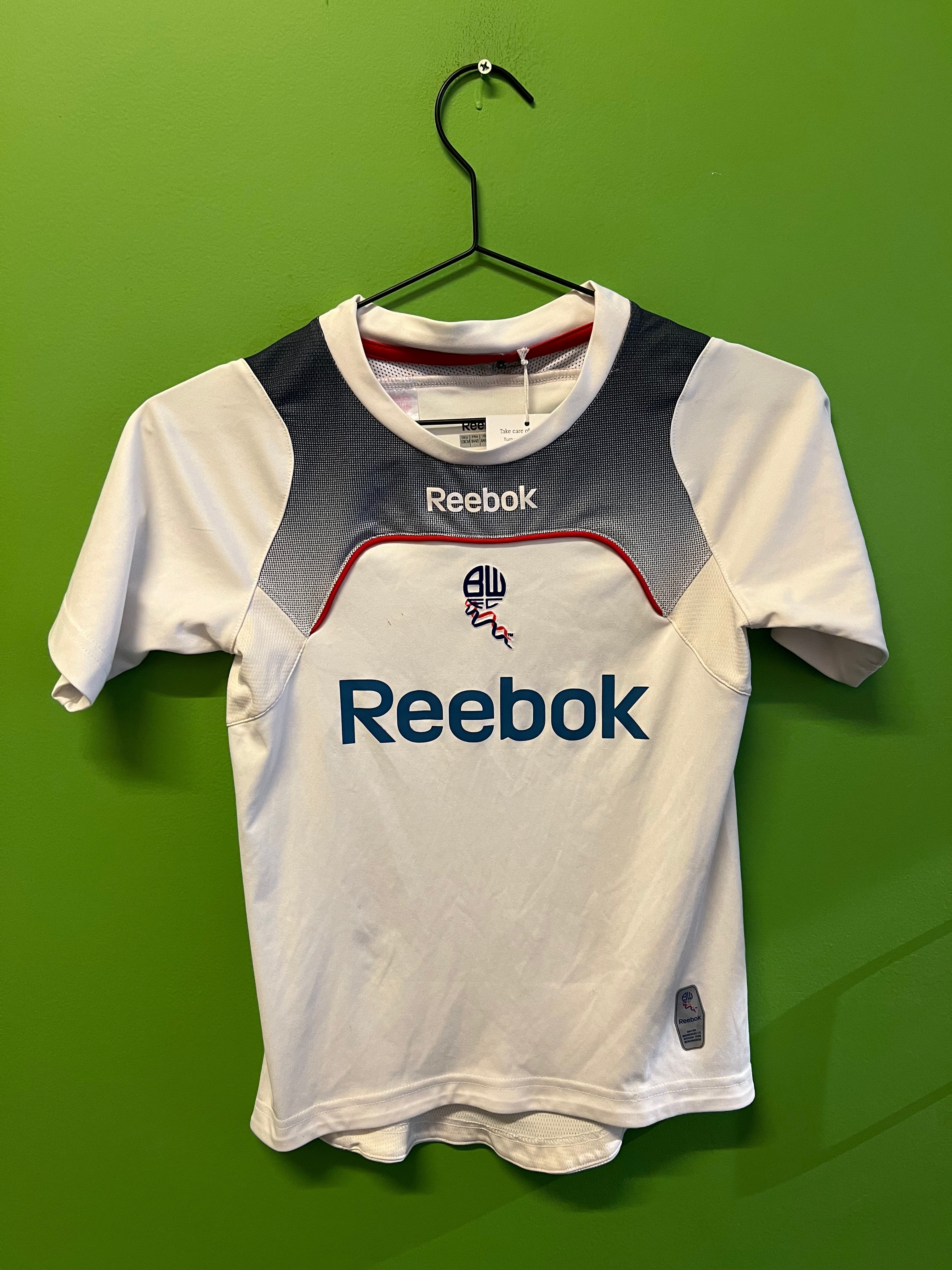 Bolton hjemme (JR 8 år)