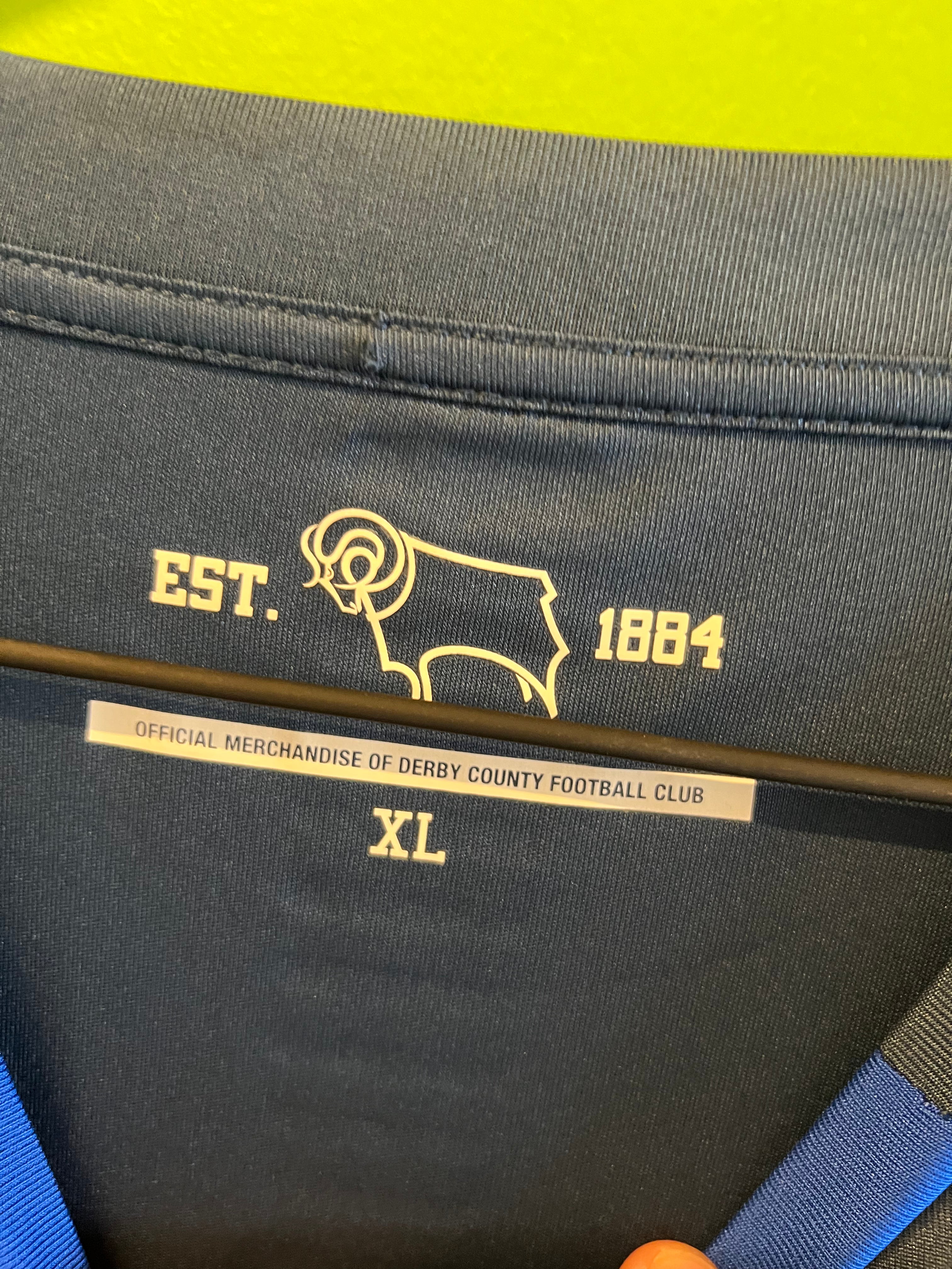 Derby supporter T-skjorte (XL)
