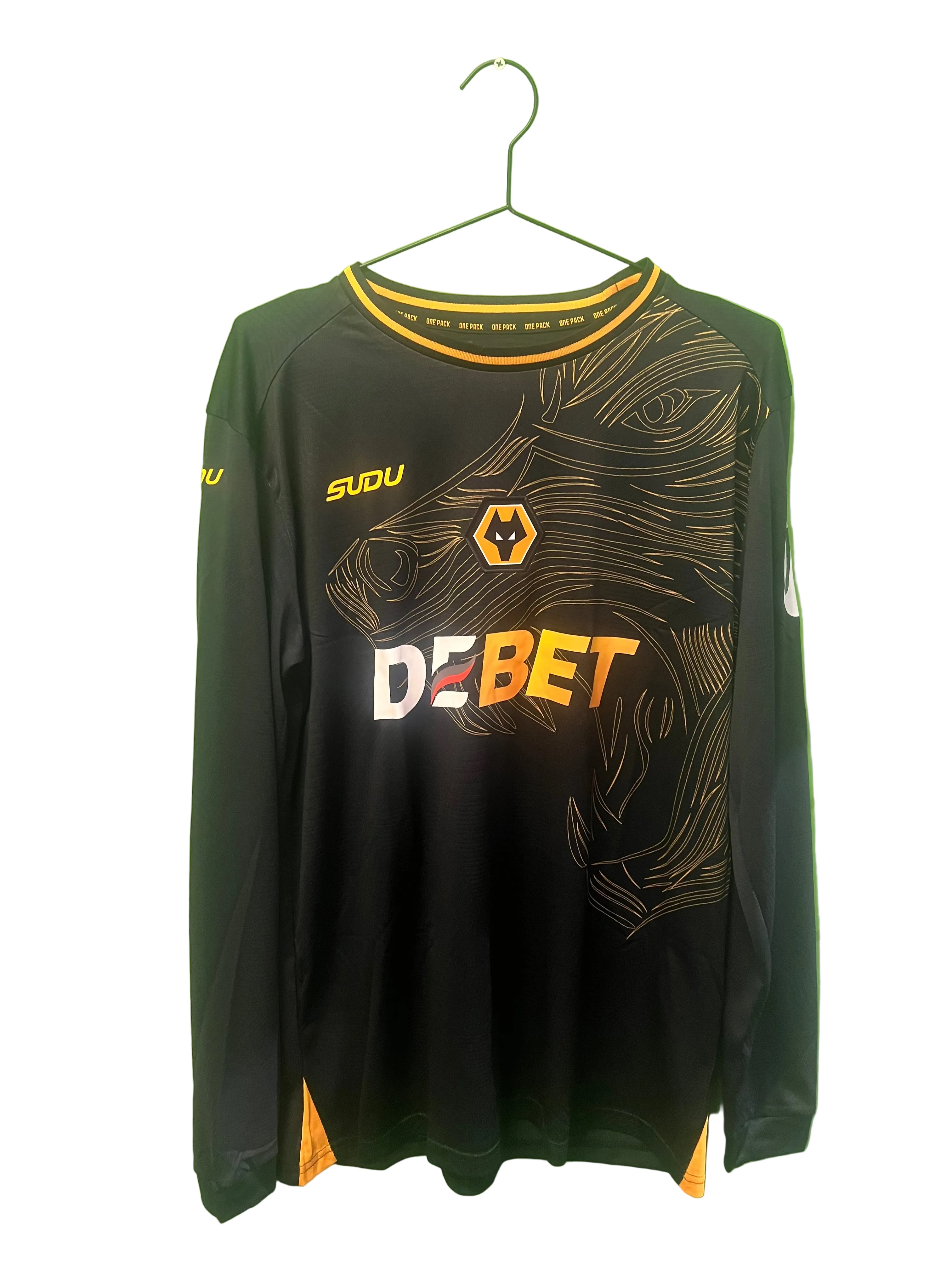Wolverhampton borte 2024/25 (L)