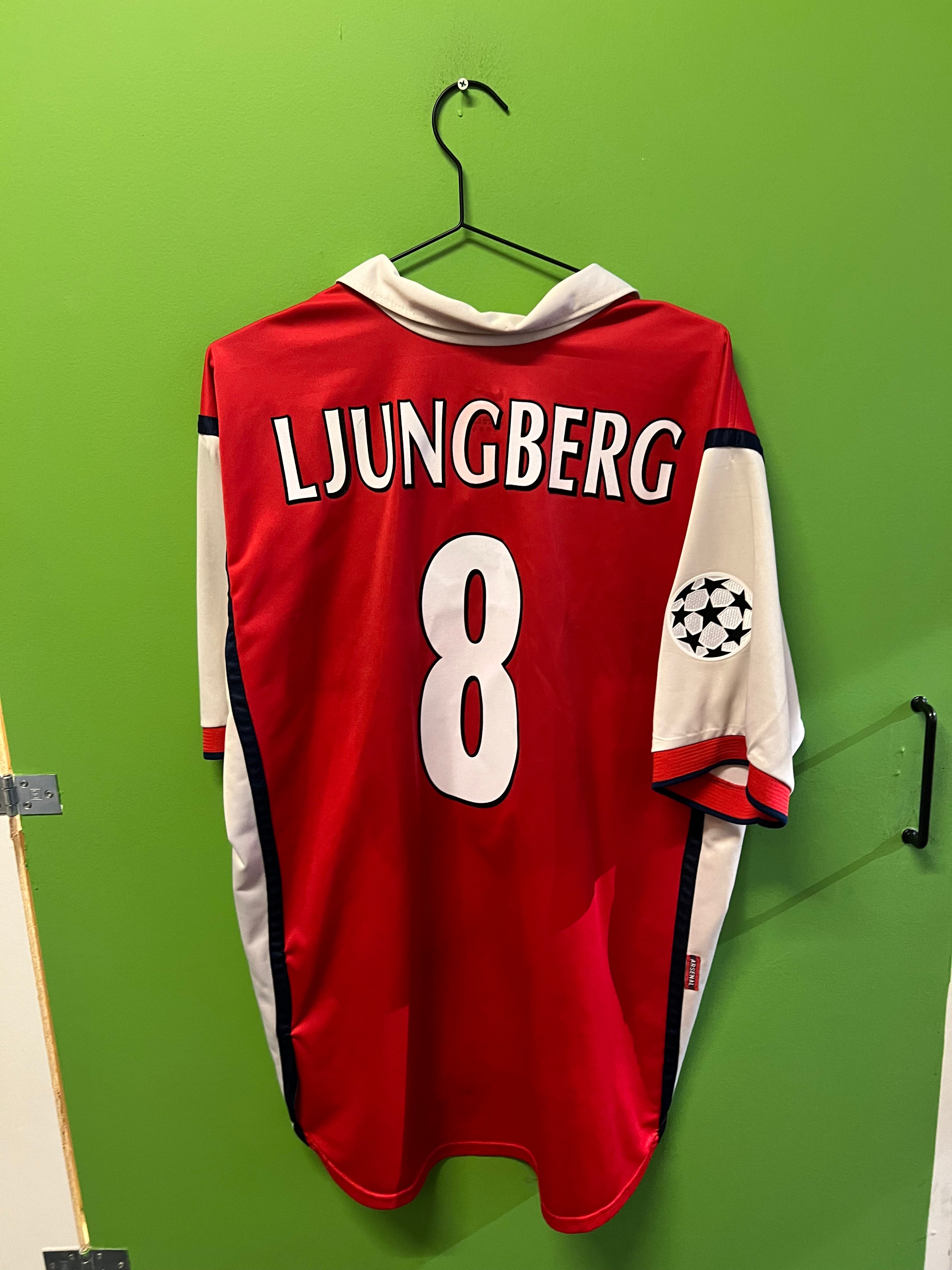 Arsenal hjemme 1999/00 #8 Ljungberg (XL)