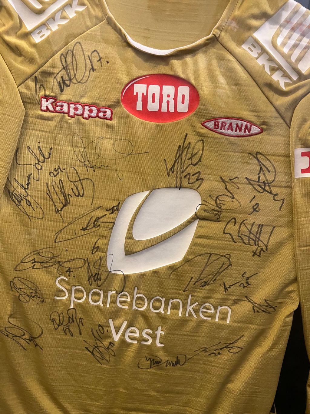 Brann gulldrakt 2007 (INNRAMMET)